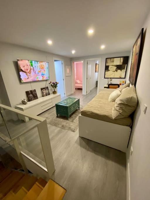Duplex Acogedor Y Comodo San Sebastian de los Reyes Ngoại thất bức ảnh