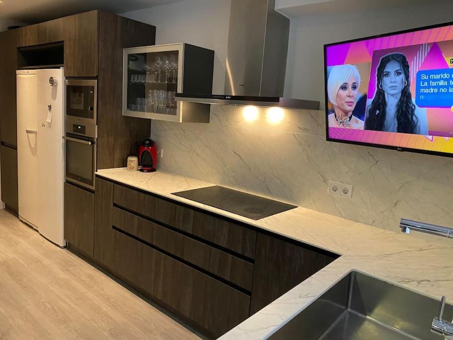 Duplex Acogedor Y Comodo San Sebastian de los Reyes Ngoại thất bức ảnh